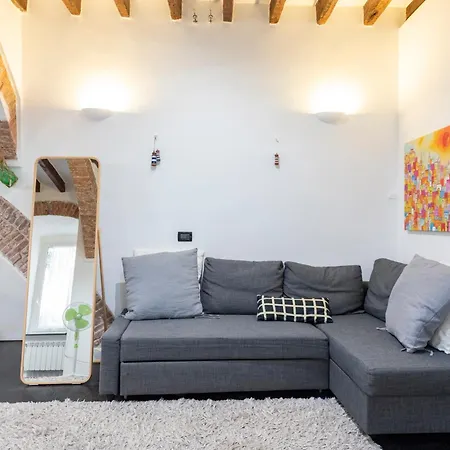 Joivy Flat In Perfect Centre Appartement Genua