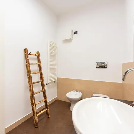 Apartment Joivy Flat In Perfect Centre Genoa
