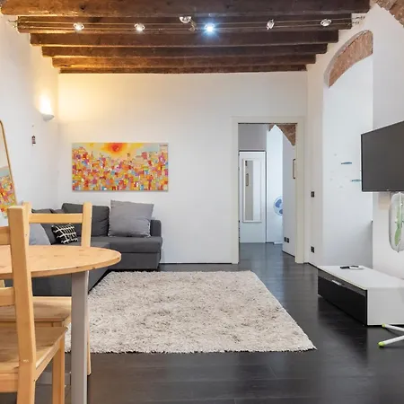 Joivy Flat In Perfect Centre Apartment