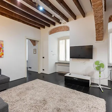 Apartment Joivy Flat In Perfect Centre Genoa