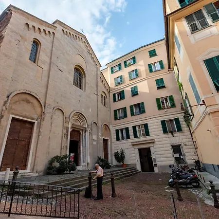 Joivy Flat In Perfect Centre Genoa